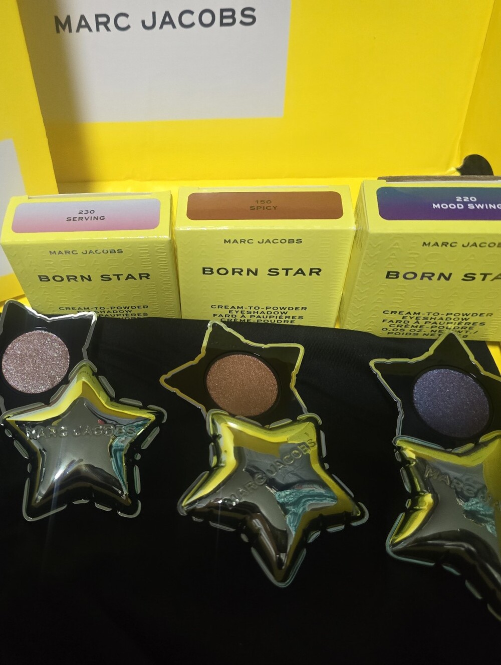 Marc Jacobs Born Star SOLD OUT Eyeshadow — Green Matalic Stars Price Is For 1